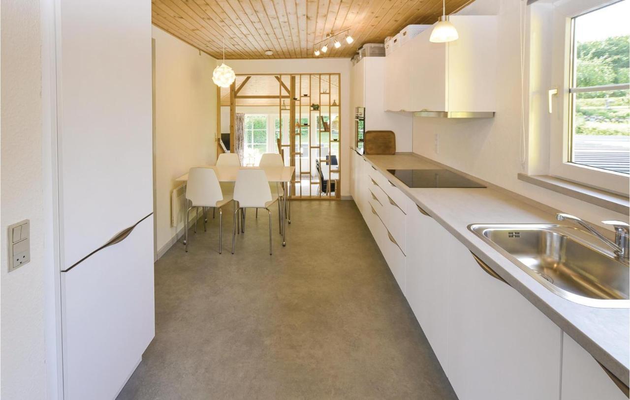 2 Bedroom Pet Friendly Home In Broager エクステリア 写真