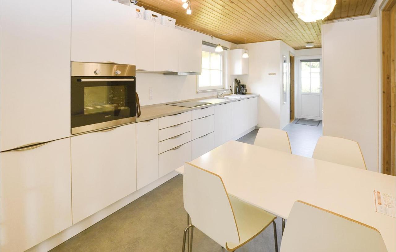 2 Bedroom Pet Friendly Home In Broager エクステリア 写真