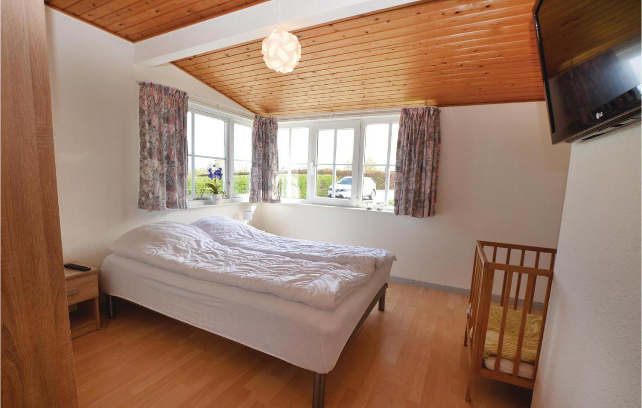 2 Bedroom Pet Friendly Home In Broager エクステリア 写真
